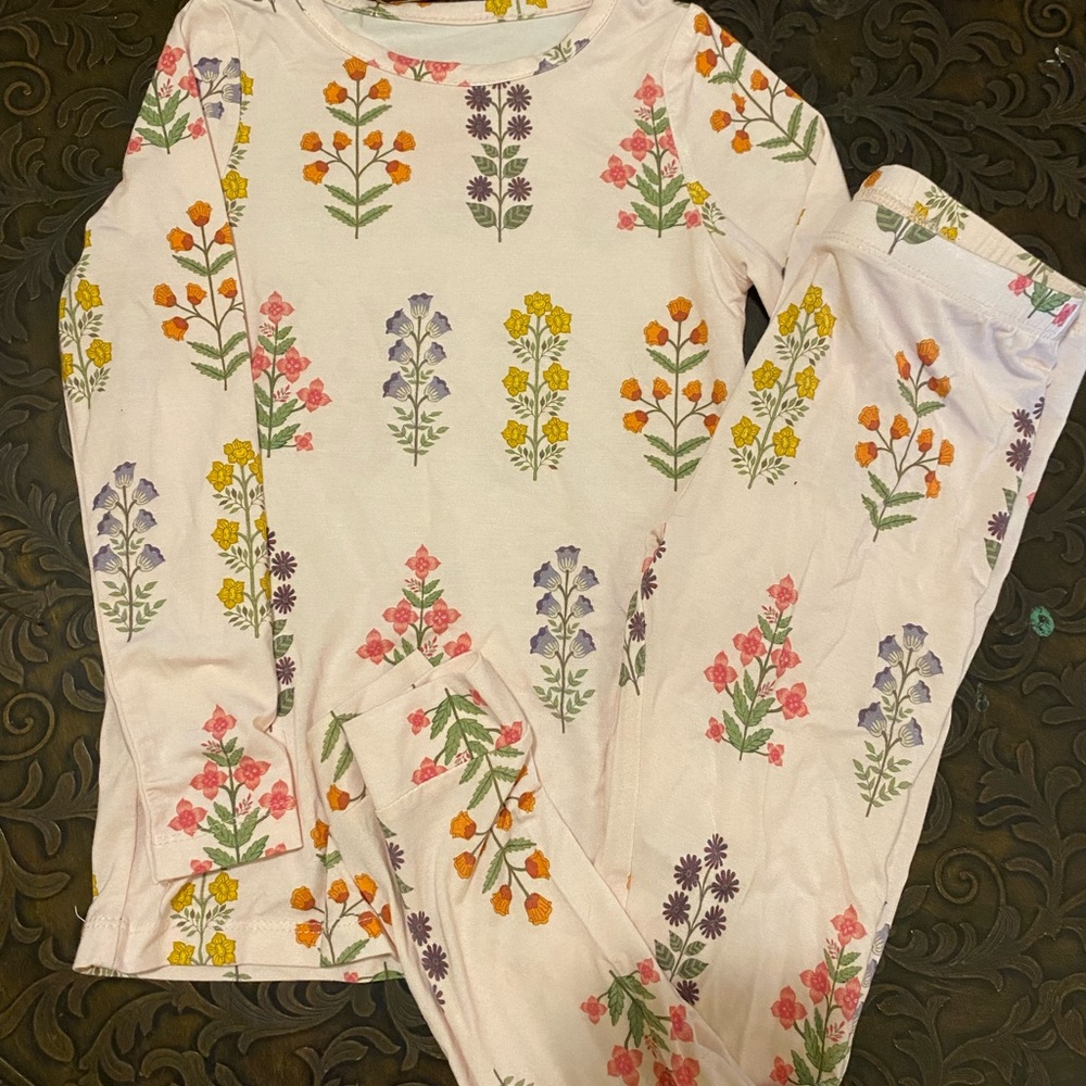 Pink Chicken Pajamas Size 6